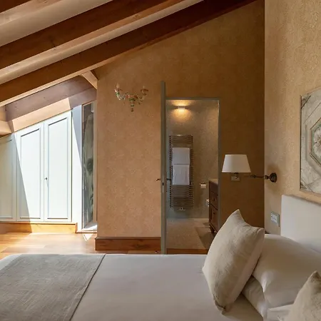 Delle Palme Hotel *